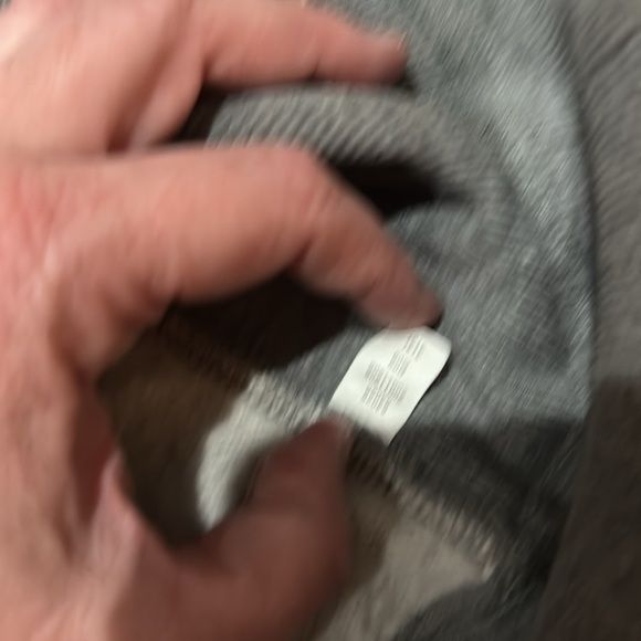 Duluth Trading Co women’s soft gray sweatshirt with pockets size small - Picture 4 of 5